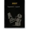 Kalendarz książkowy BALADEK 2027 z grawerem: But i pudełka — Szponcić / szpont